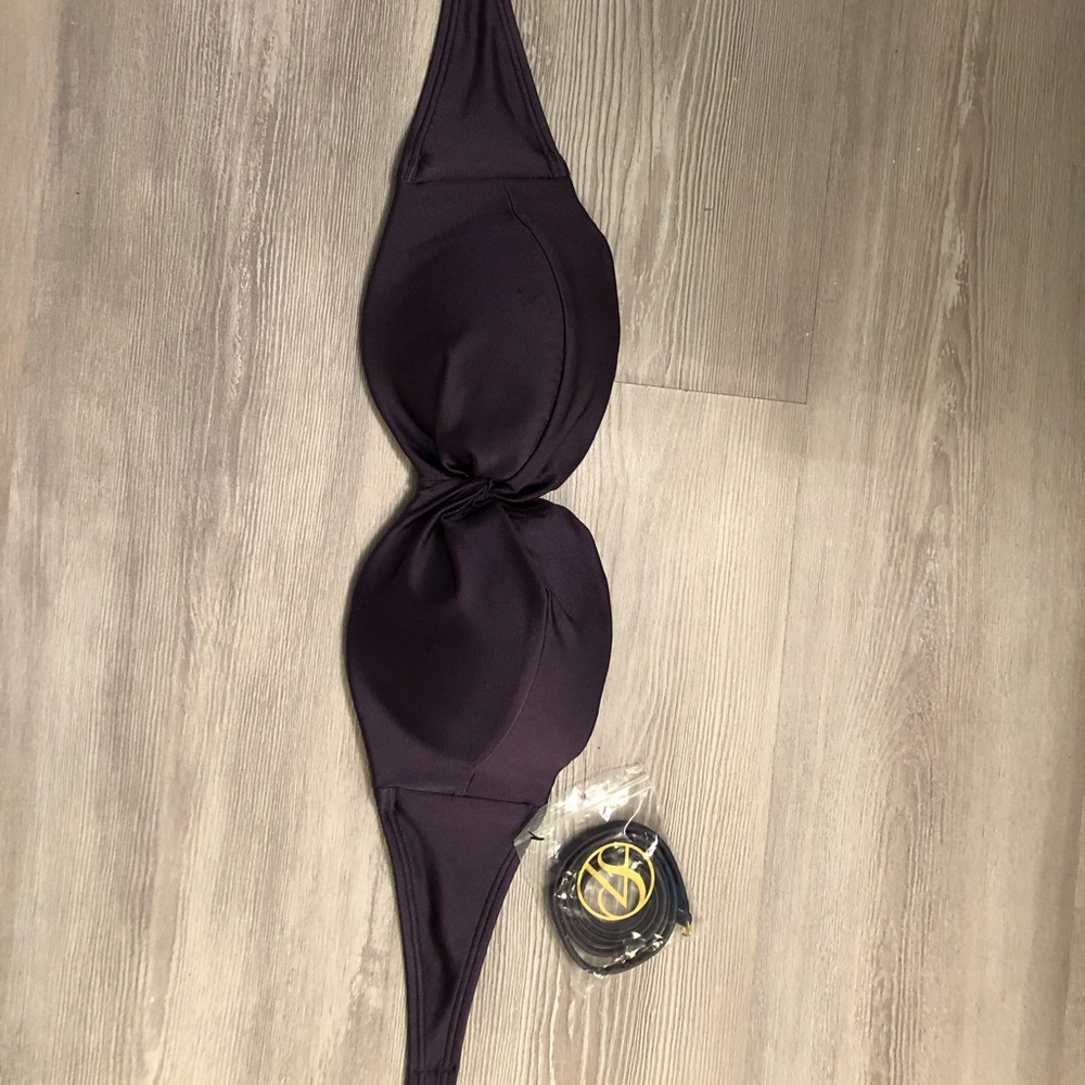 NWOT Victoria’s Secret knockout knot front bandeau dark purple bikini top 34c